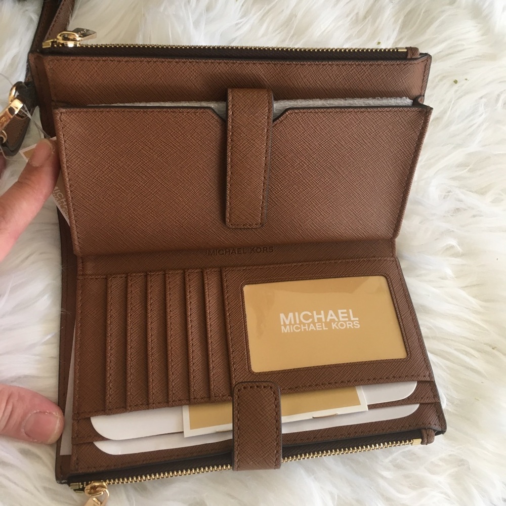 Michael Kors large Ciara tote wallet set - Picture 3 of 8